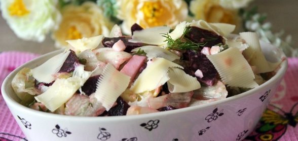 Салат со свеклой и сыром