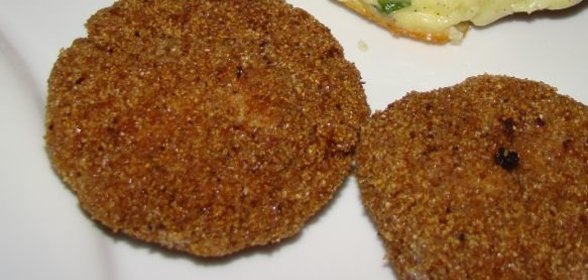 Гренки с сардельками и квашеной капустой