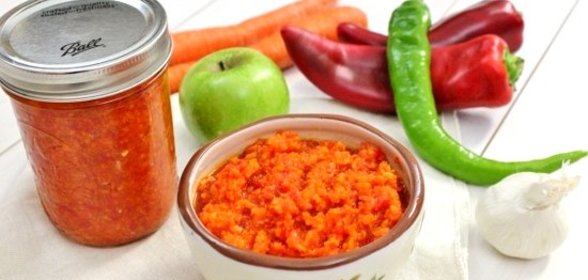 Аджика из помидорчиков на зиму