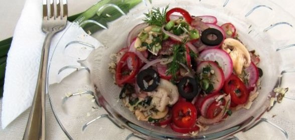 Брусника с хреном