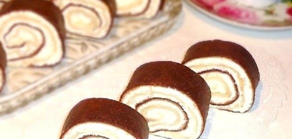 Блинные рулетики с творожно - кокосовой начинкой