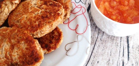 Постные овсяные оладьи с бананом