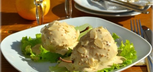 Груши под сливочно-горчичным соусом