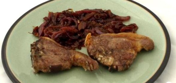 Баранина с луком