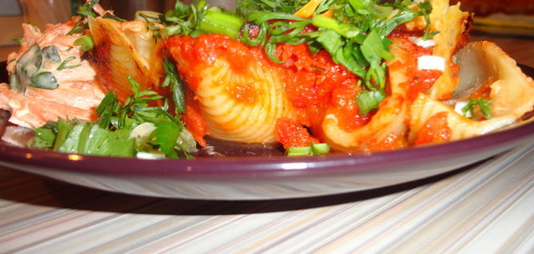 Конкильони со свининой запеченые под сыром (Вариант)