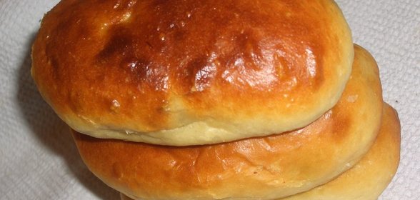 Пирожки с квашеной капустой и грибами