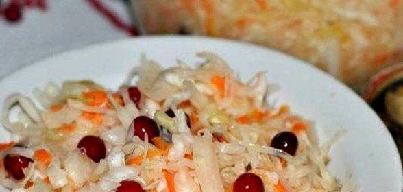 Засолка капусты с клюквой