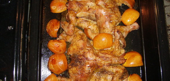 Цыпленок по-царски с айвой