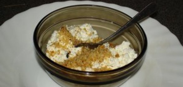 Творог с грильяжом