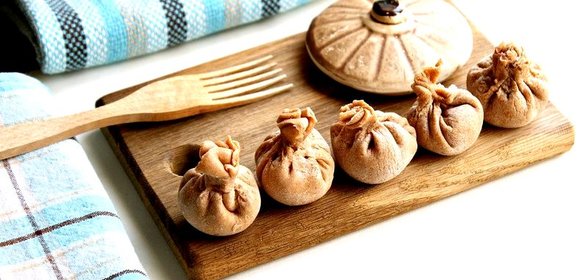 Томатный цельнозерновой мешочек с мясной начинкой