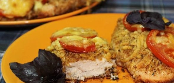 Куриная грудка в сырной панировке