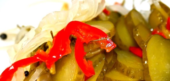 Огурцы по-болгарски