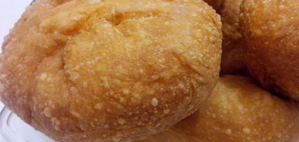Рис с яблоками, вареньем и мерингой