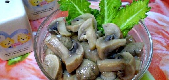 Маринованные грибы