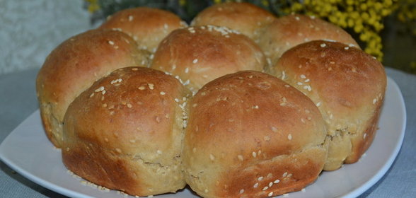 Булочки на сырном маринаде с кунжутом