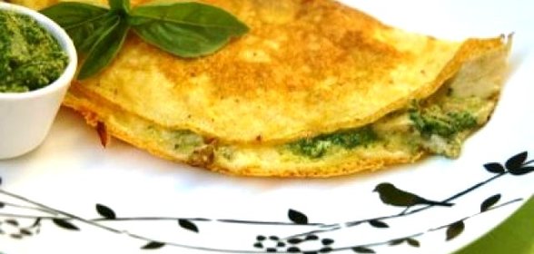 Омлет с сыром фета