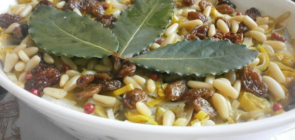 Сардины в кисло - сладком луковом маринаде (Sarde in saor)