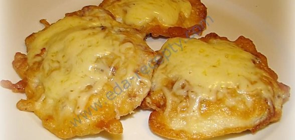 Жареная говядина с сыром
