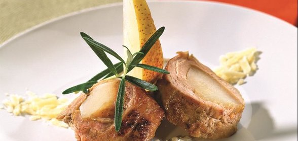 Рулет из телятины с грушами