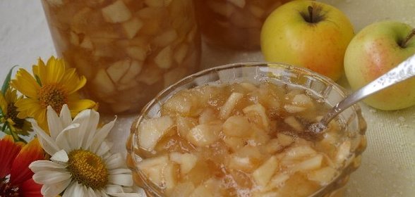 Яблочный джем с карамелью
