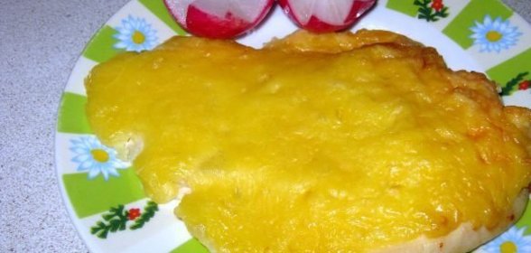Куриная отбивная, запеченная с сыром