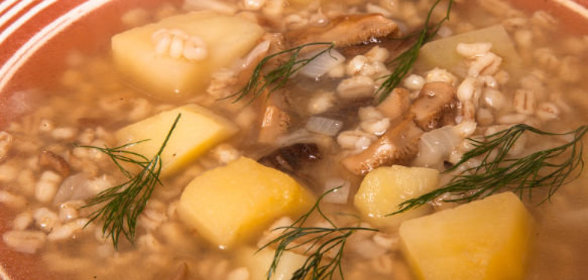 Салат из квашеной капусты