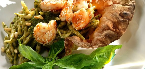 Трофие с песто и креветками