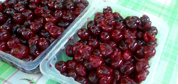 Замороженная вишня без косточек