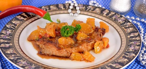 Острые свиные стейки с мандариново-медовым соусом