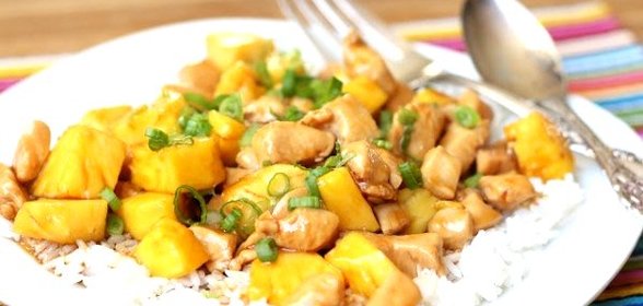 Курица с ананасами в мультиварке