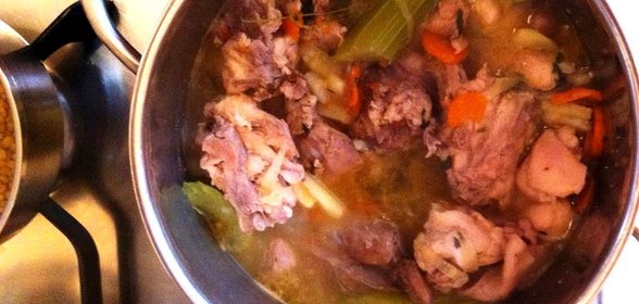 Кролик, тушеный с овощами