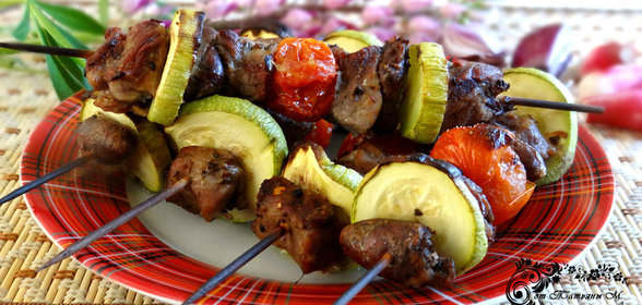 Мини-шашлычок Ассорти на шпажках