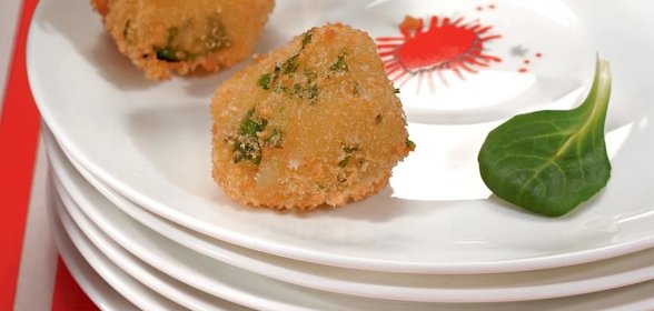 Жареный сыр в кукурузной корочке