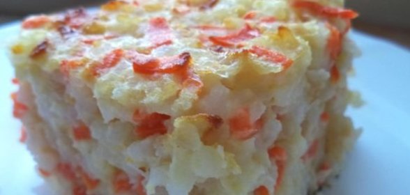 Запеканка из моркови, яблок и риса