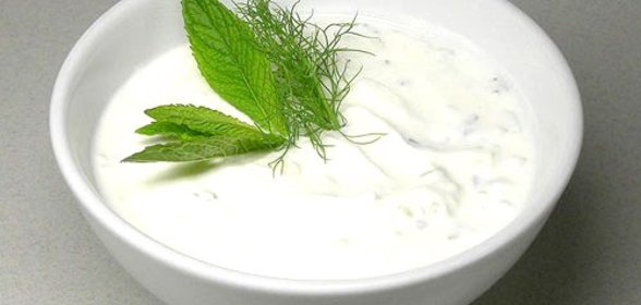 Дзадзики с паприкой