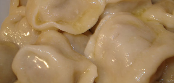 Тесто для пельменей и вареников - по стопам Евы!