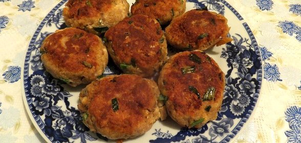 Котлеты из консервированной горбуши