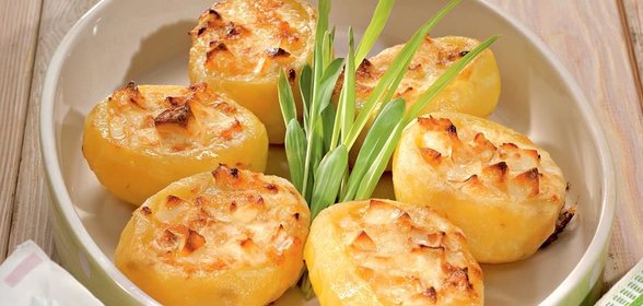 Картофель, фаршированный сыром