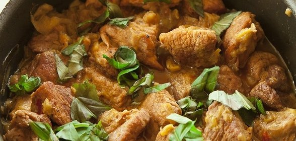 Свинина с базиликом