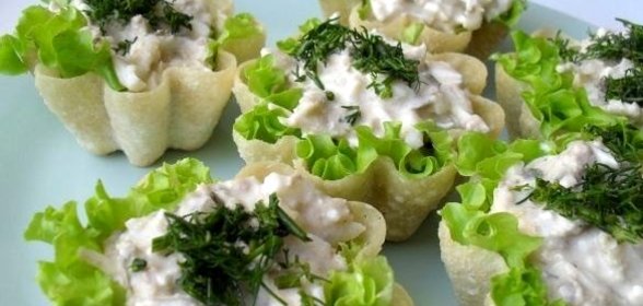 Тарталетки с тунцом консервированным