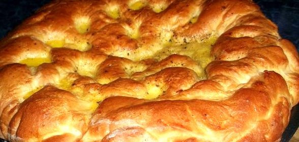 Пирог с малиновым вареньем