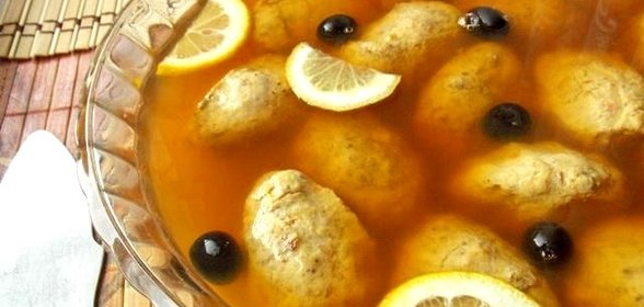 Фаршированная заливная рыба