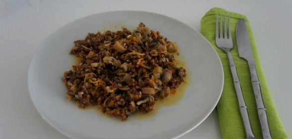 Сливочная гречка с грибами и пармезаном