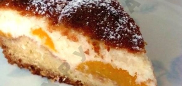 Персиковый пирог с кокосовым штрейзелем