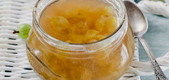 Царское варенье из крыжовника в мультиварке