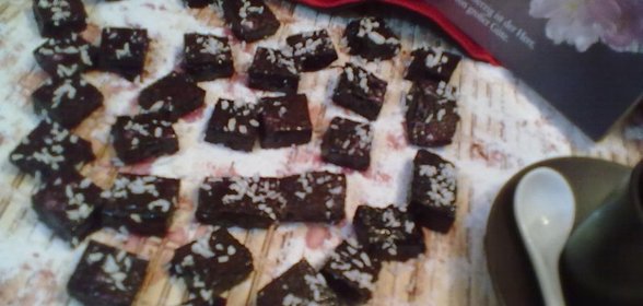 цуккини, фаршированный семгой в сливочном соусе