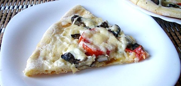 Пицца с грибами