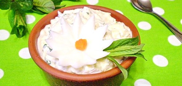 Салат из творога с зеленью