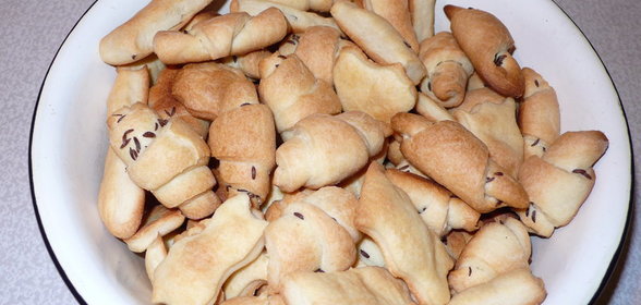 рулетики с тмином