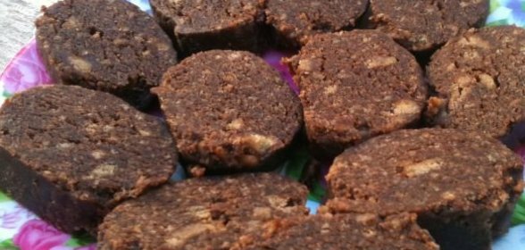 Кукуруза в початках отварная с маслом